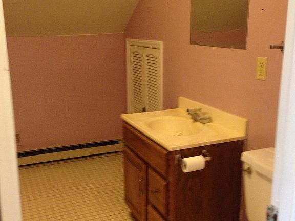 Top floor master bathroom