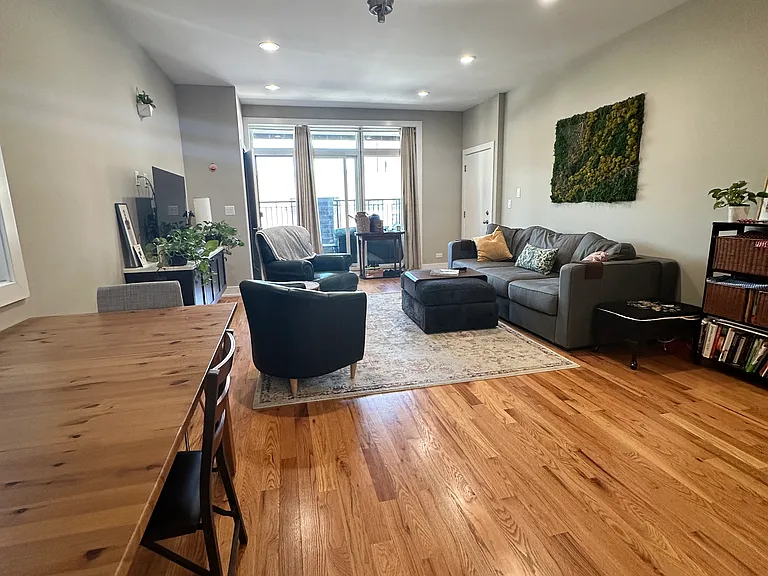 2836 N Kedzie Ave #1F — Photo 4
