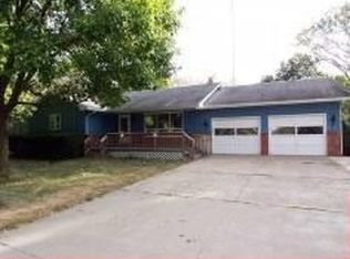 239 Sherry Ln, East Peoria, IL 61611