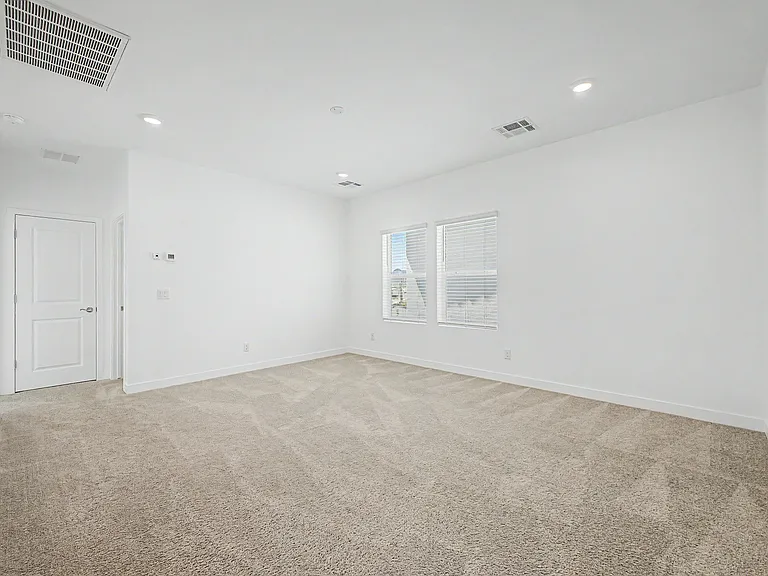 1528 N Pueblo Dr — Photo 30