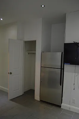 Rented by CoSo Apartments | media 12