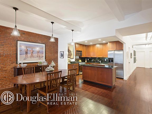 3rd image of 15 W 17th St APT 10