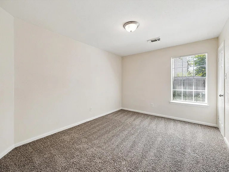 5715 S Magazine Cir — Photo 21