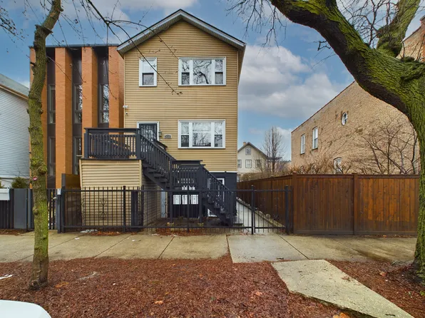 1936 W Ohio St, Chicago, IL 60622