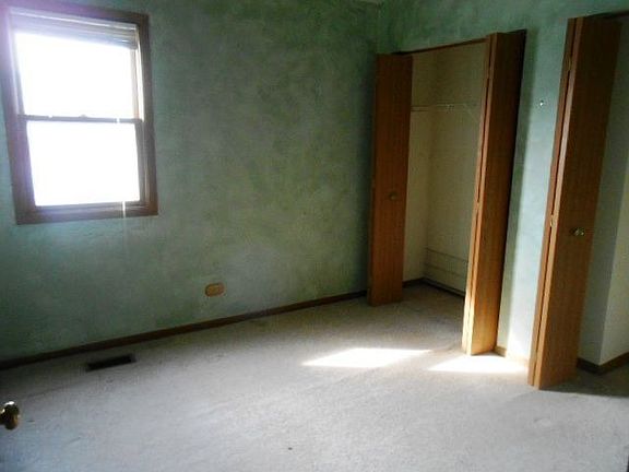 5th image of 473 Nicole Dr APT B