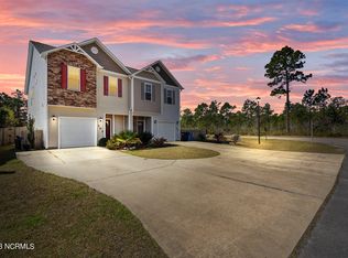 302 Frisco Way, Holly Ridge, NC 28445