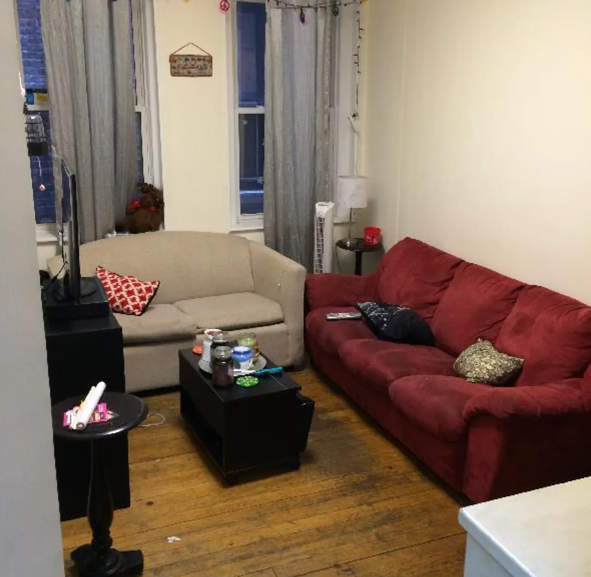 3 bed, 785 sqft, $4,050 — Photo 4