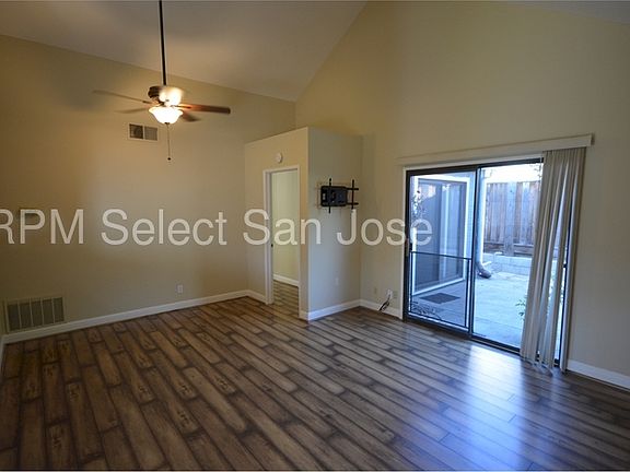 4th image of 16740 Audrey Dr