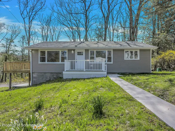 109 Sally Dr, Clarks Summit, PA 18411
