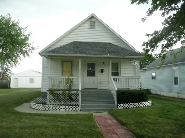 1115 N McLean St, Lincoln, IL 62656