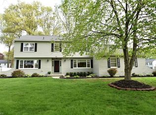 151 Clairhaven Rd, Hudson, OH 44236