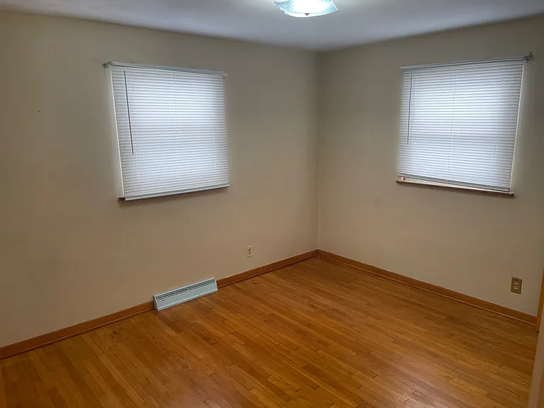 5302 Ashland Dr — Photo 9