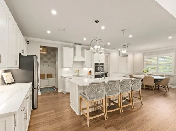 5083 SW Winchester Drive, Stuart, FL 34997