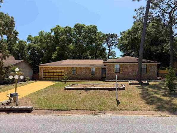 7604 Brook Forest Dr, Pensacola, FL 32514