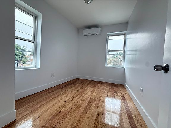 3rd image of 114-60 Merrick Blvd #2T