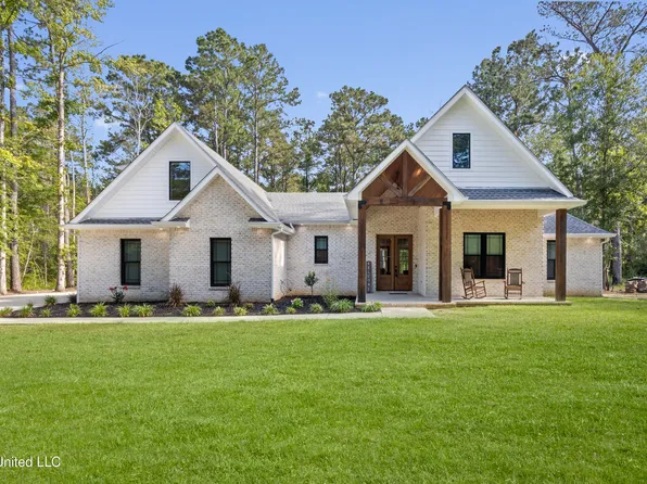 16825 McGregor Rd, Vancleave, MS 39565