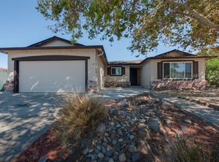 8 Petar Ln, Pittsburg, CA