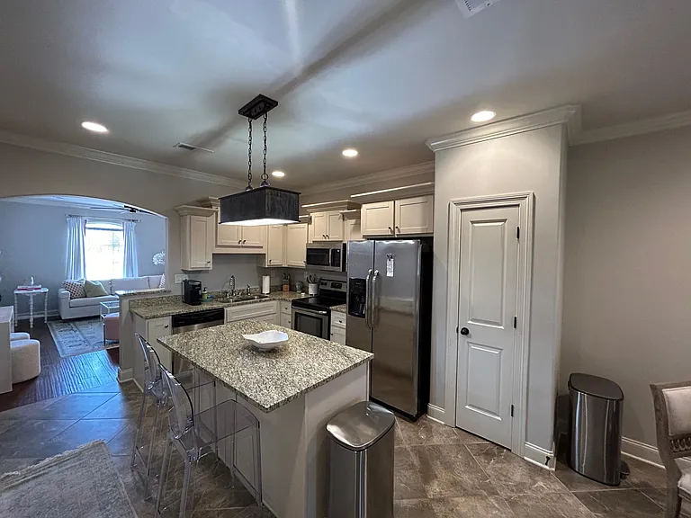 103 Farm View Dr #208 — Photo 8