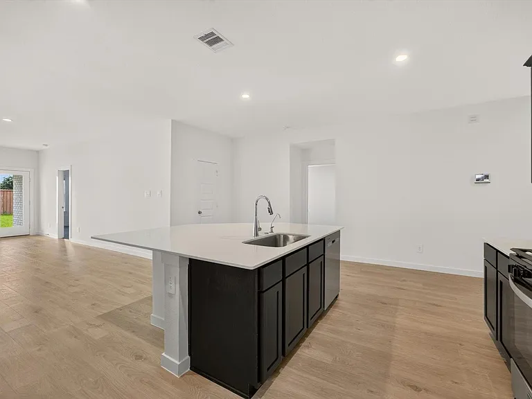 29510 Paytons Park Ct — Photo 9