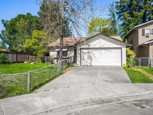 4911 Oak Park Way, Santa Rosa, CA 95409