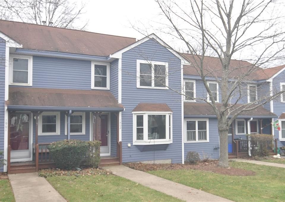 1st image of 200 Heroux Blvd Unit 1902