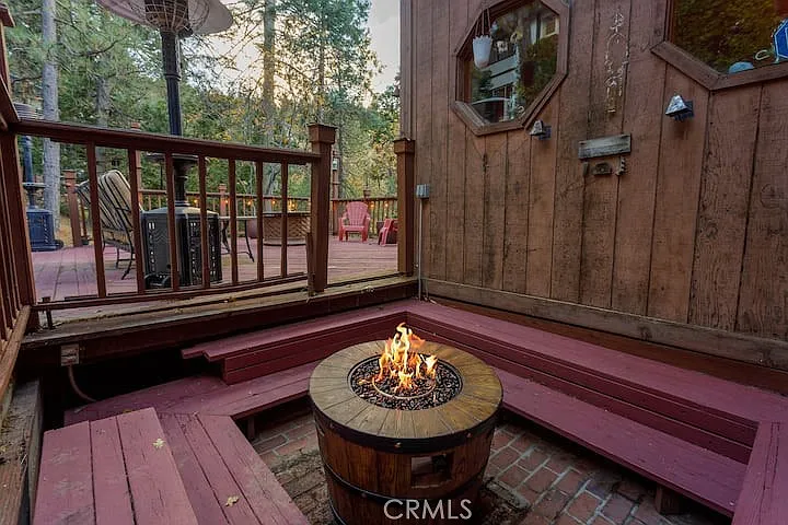 723 Bergschrund Dr — Photo 29
