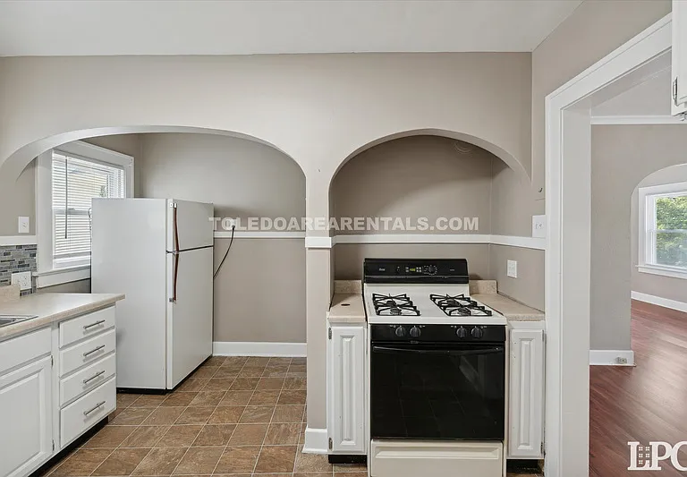 2030 Wyndhurst Rd — Photo 9