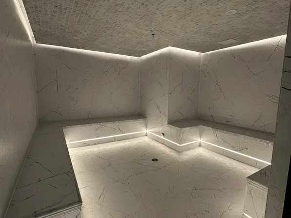 2286 Cropsey Avenue image 12 of 13