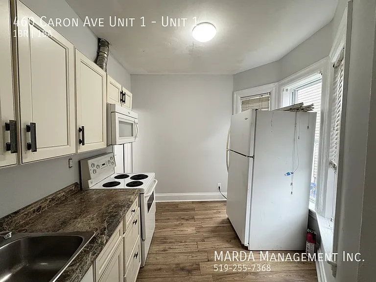 460 Caron Ave #1 — Photo 13