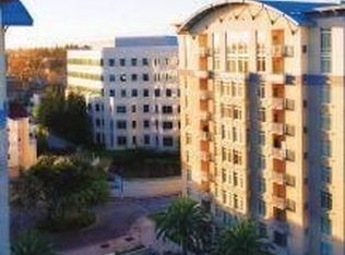 2400 W El Camino Real PH 4, Mountain View, CA 94040