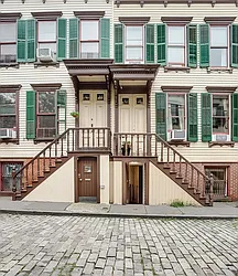 Rented by Bond New York