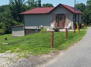 1528 Grapevine Dr, Huntington, WV 25705