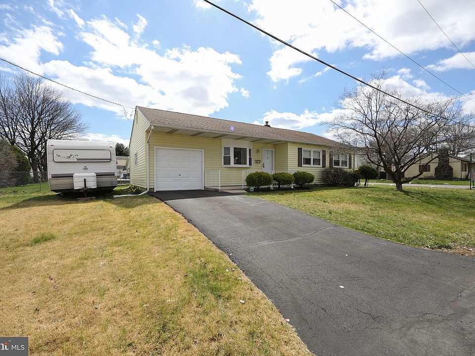 2909 Ogden Ave, Bensalem, PA 19020 Zillow