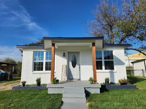 3617 Clinton Ave, Fort Worth, TX 76106