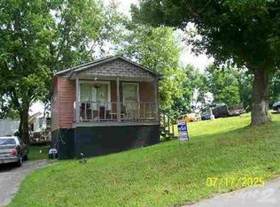 112 Lakeview St, Newport, TN 37821