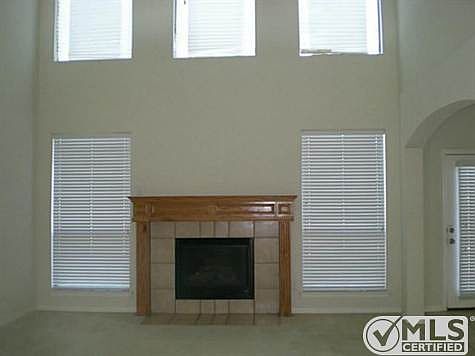 4th image of 408 Saddlehorn Dr