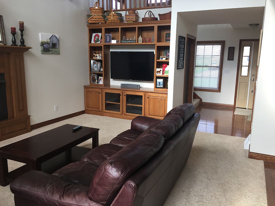 2nd image of 4480 86th St