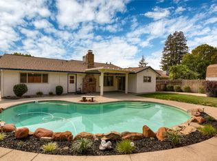 8721 Donegal Bay Dr, Elk Grove, CA 95624