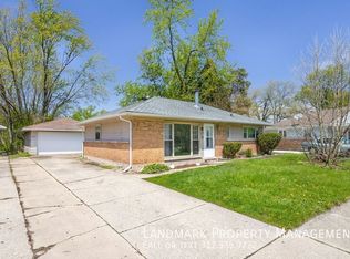 336 Waldmann Dr, Park Forest, IL 60466