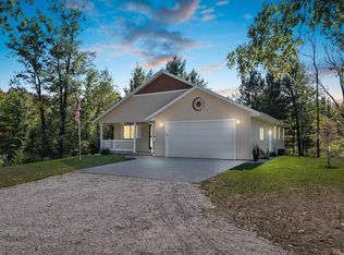 W5873 S Oak Park Cir, Shawano, WI 54166