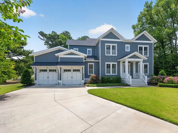 11 Palmers Lndg, Cape Charles, VA 23310