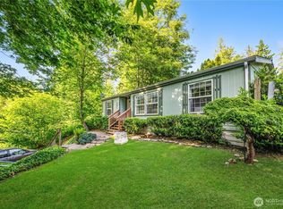 492 Hilltop Dr, Sedro Woolley, WA 98284