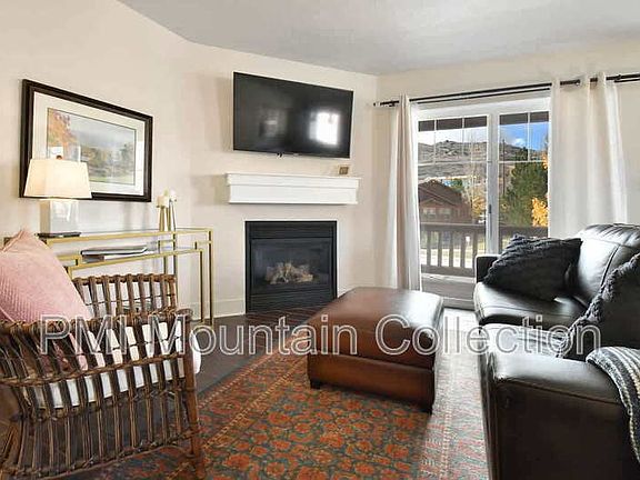 4th image of 1797 W Fox Bay Dr #201