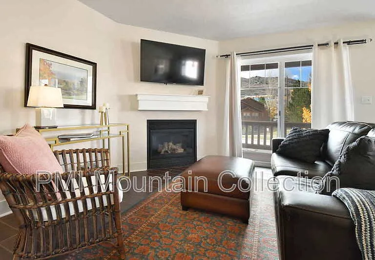 1797 W Fox Bay Dr #201 — Photo 4