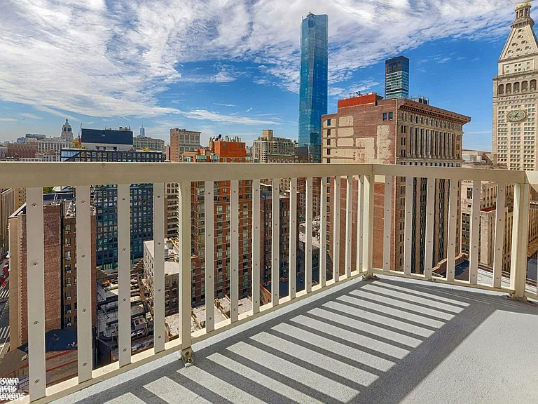 50 Lexington Ave #26E — Photo 4