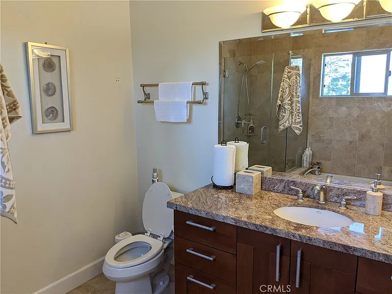 13260 Landale St — Photo 45