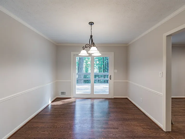 4472 Old Mabry Pl NE — Photo 5