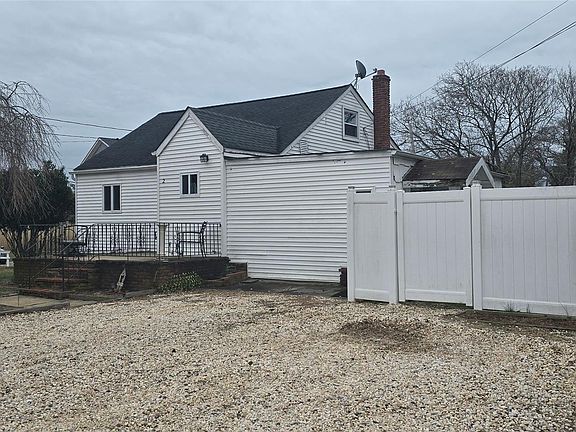 2nd image of 2 Ivy Road