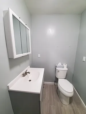 Rented by Paragon Real Estate Corporation | media 16