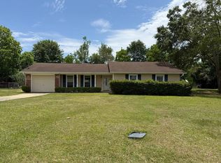 202 Candace Ct, Dothan, AL 36301